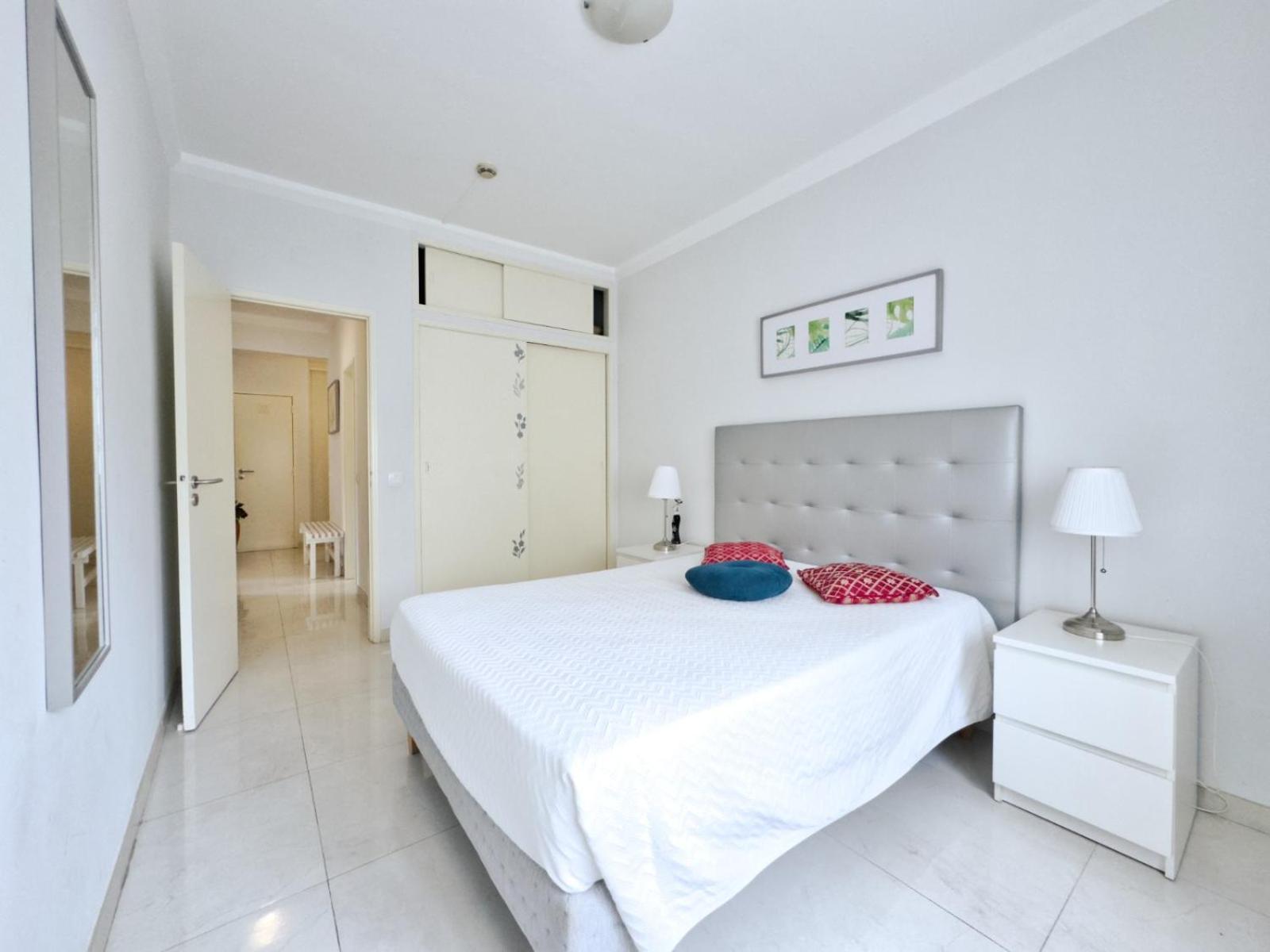 Squash Club Apartamentos Portimao Exterior photo